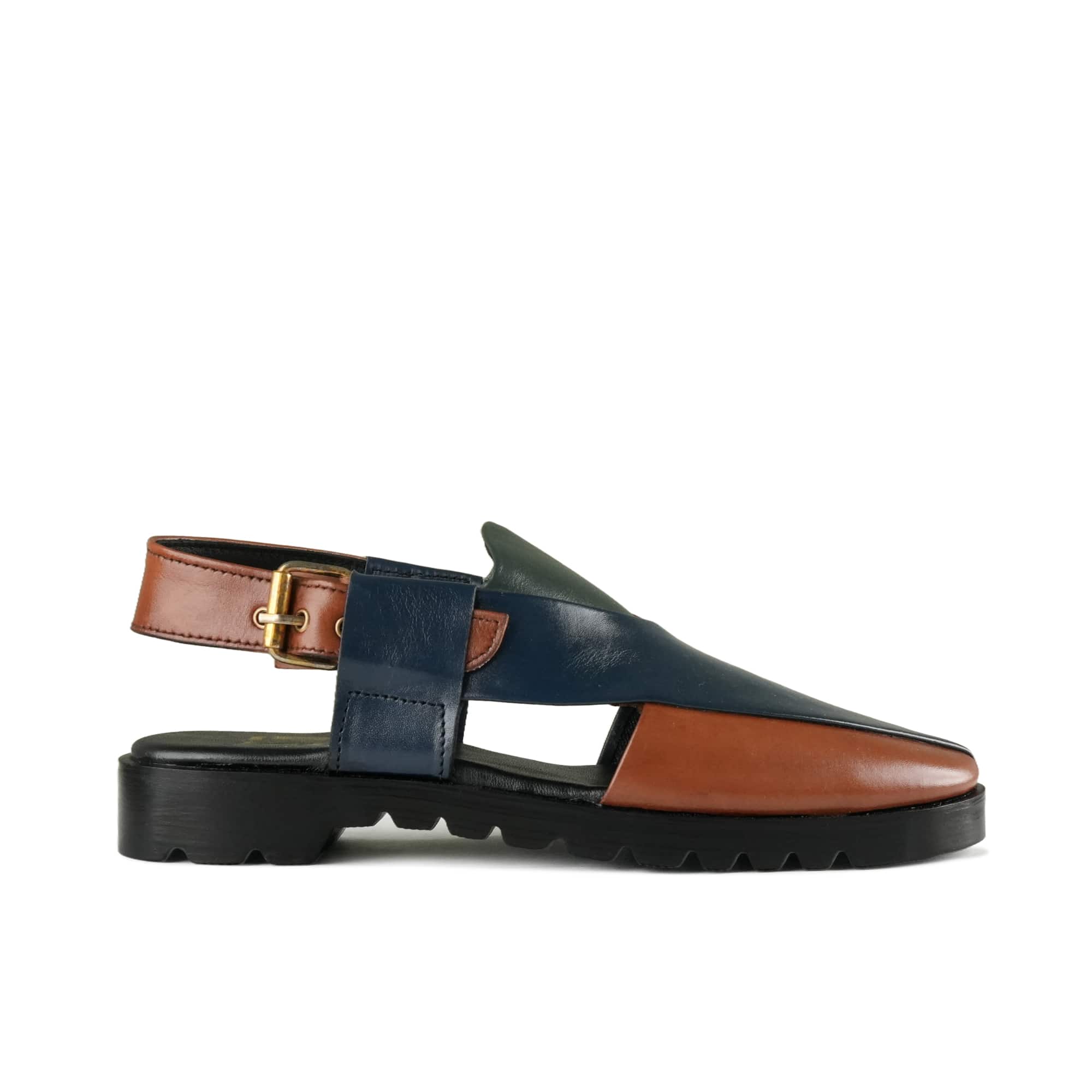 Urban Charm Leather Sandal DZ45