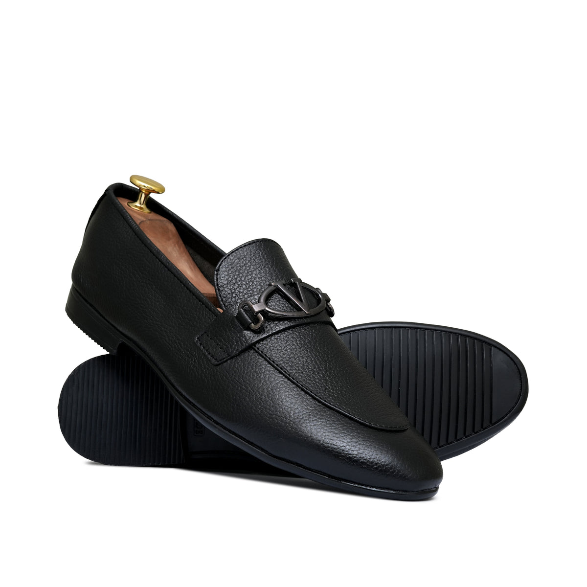 Black V Buckle Folding Shoe PA65