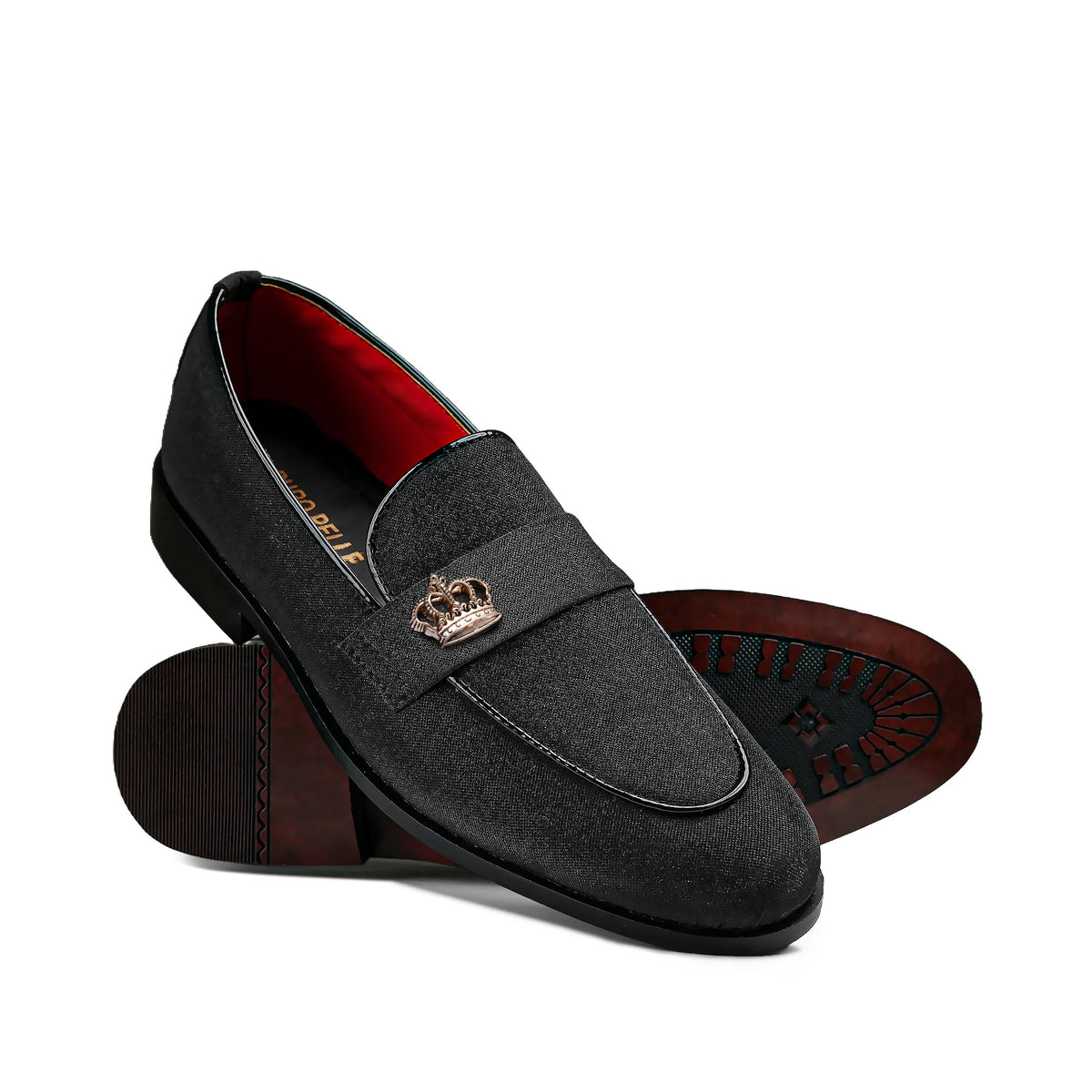 Black Shoe with Gold Lion Emblem FZ36