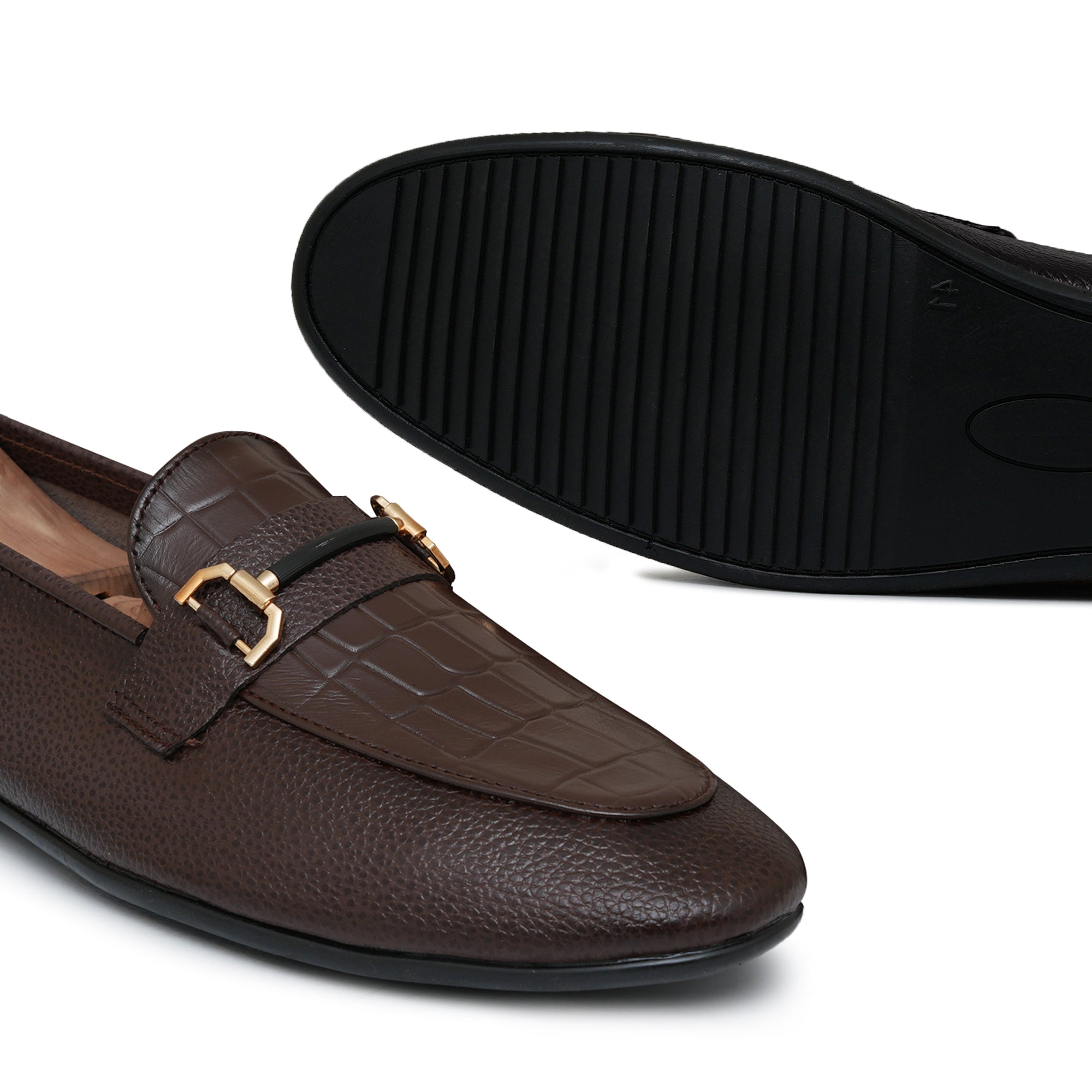Brown Croc Embossed Folding Shoe PA41
