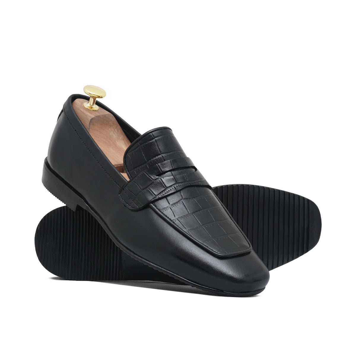 Black Croc Embossed Shoe PH25