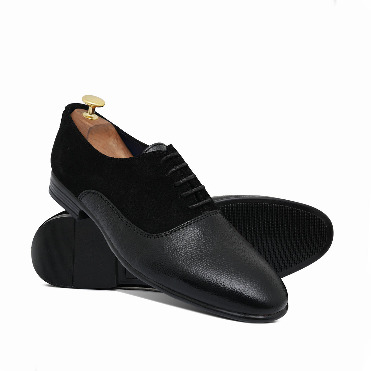 Black Stylized Shoe PJ46