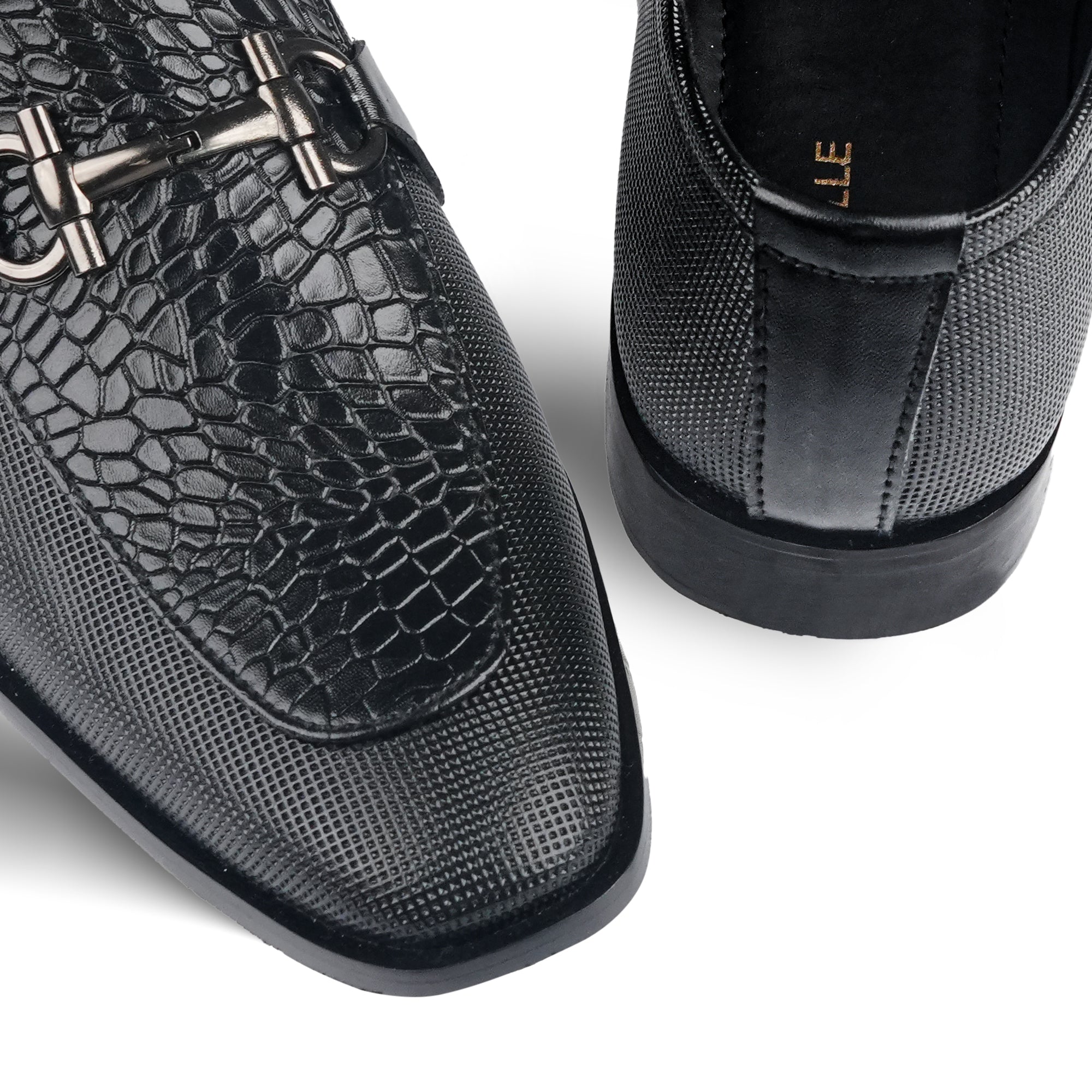 Stylish Black Croc shoe FZ30