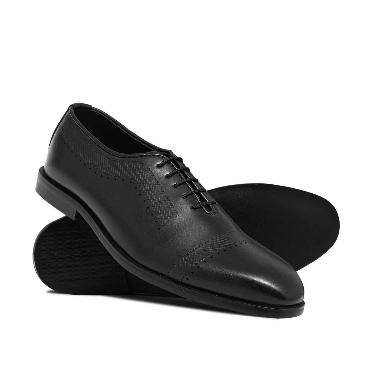 Refined Black Brook Shoe FZ53