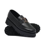 Black-Shoe CU82