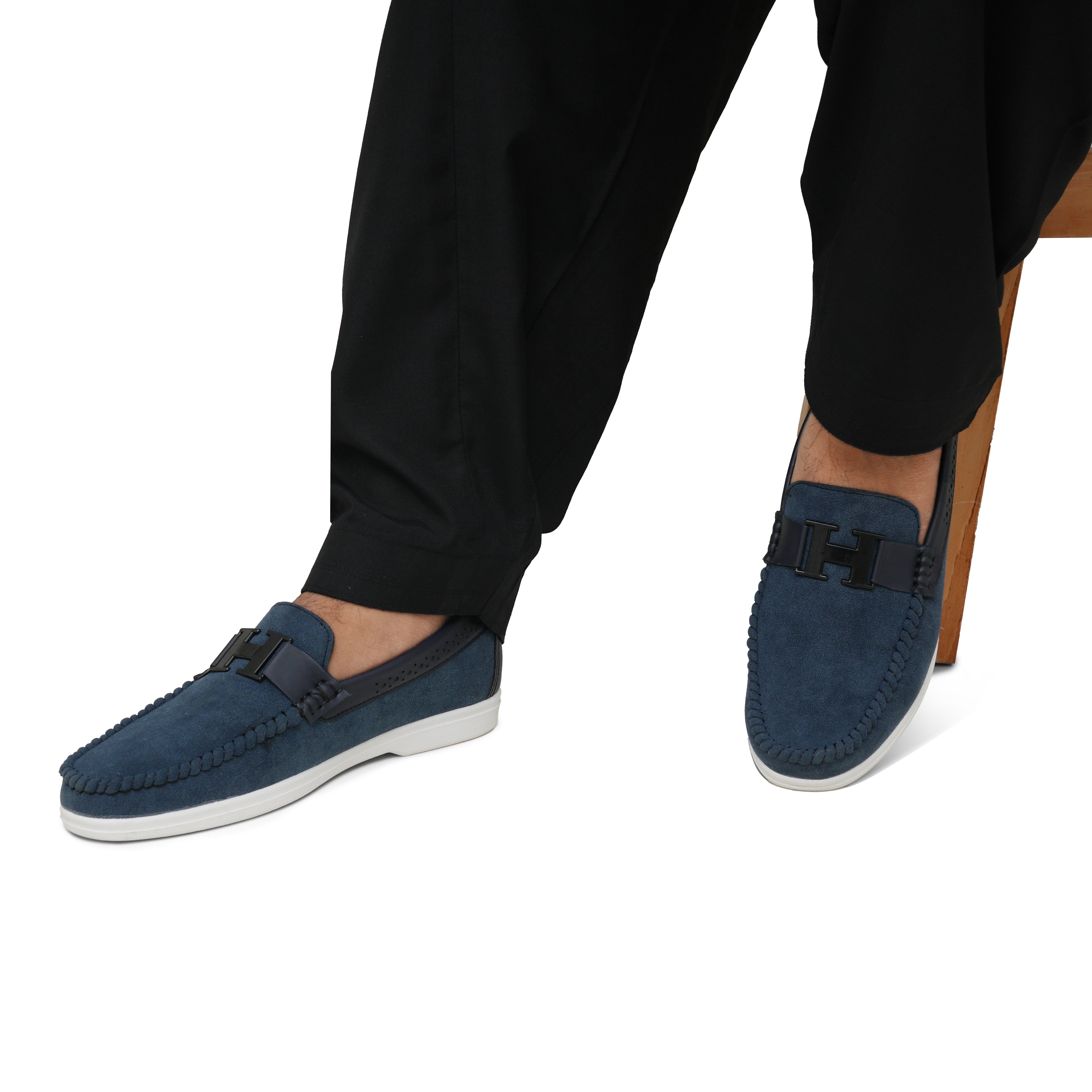 Blue Suede Shoe La09