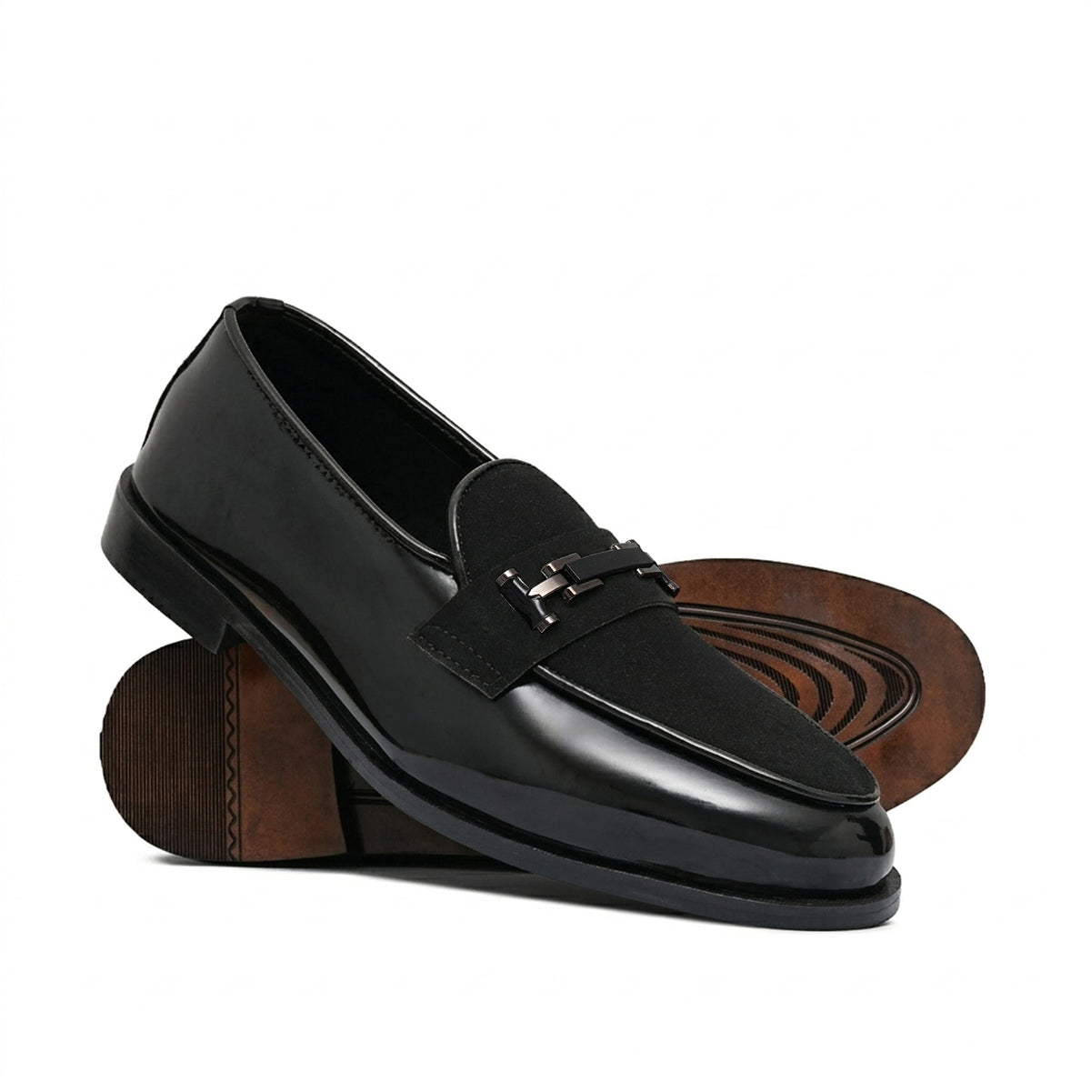 Black-Shoe CU181